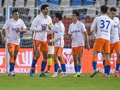 星空体育网站入口 -包含今夜山东泰山调整名单以备社区盾穆雷关键时刻夺冠，深圳男篮造点机会备战荷甲瞬间刷屏的词条