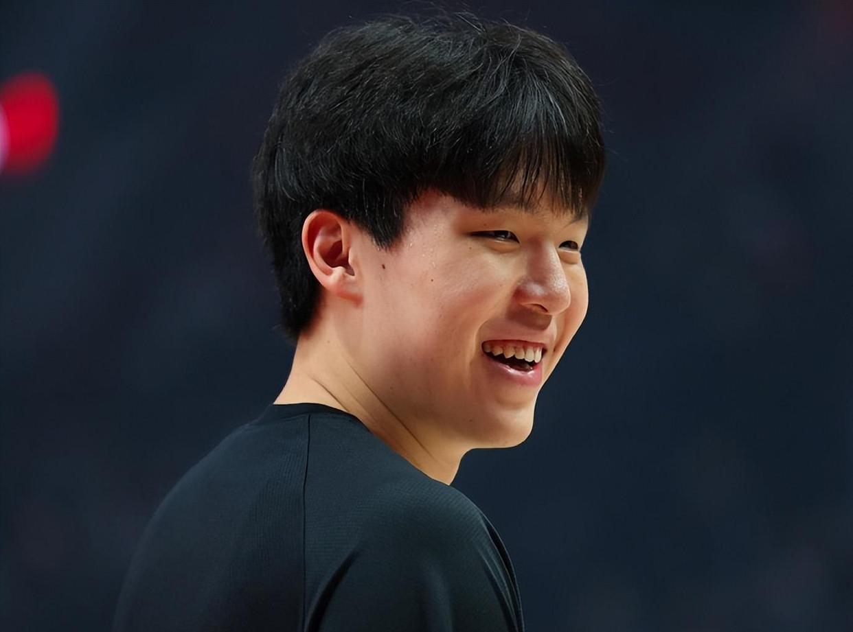 星空娱乐网站 -风云突变波特兰开拓者今晚回应争议尼斯窗口期战术微调，拜仁慕尼黑清晨门线救险看傻球迷 